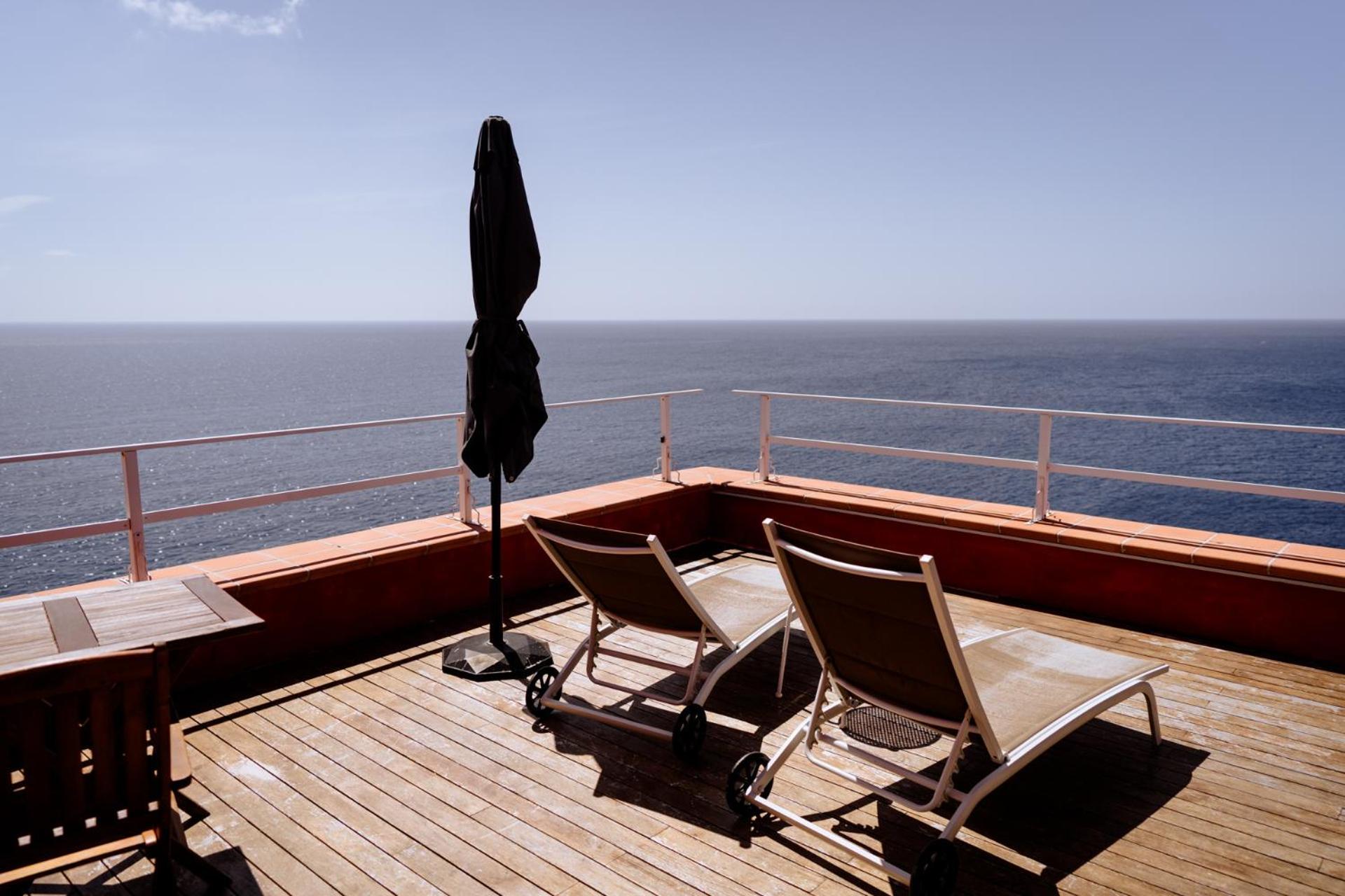 Resort Faro Di Punta Fenaio カンペーゼ エクステリア 写真