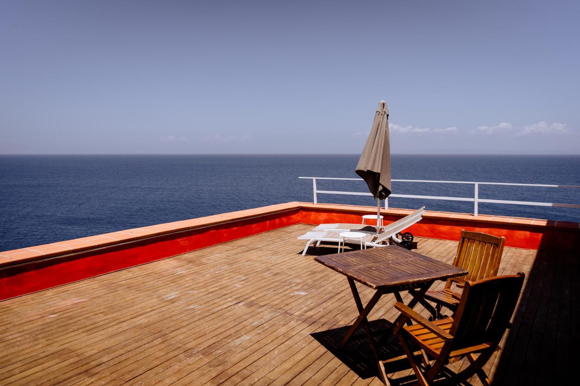 Resort Faro Di Punta Fenaio カンペーゼ エクステリア 写真