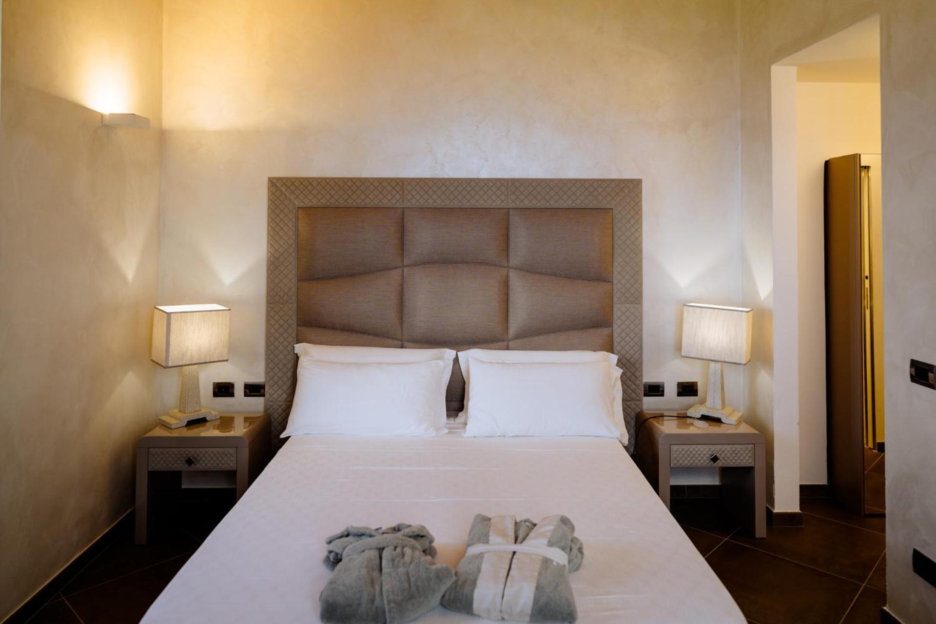 Resort Faro Di Punta Fenaio カンペーゼ エクステリア 写真