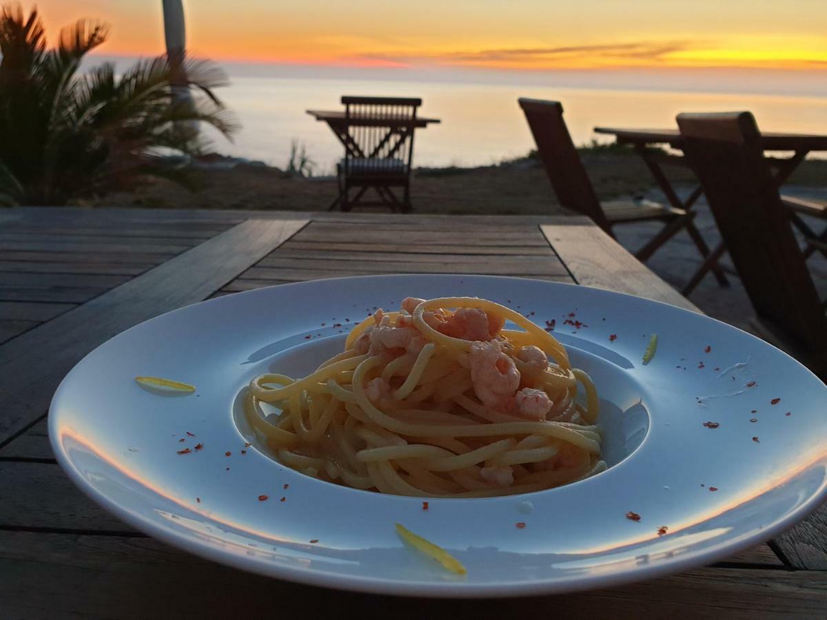 Resort Faro Di Punta Fenaio カンペーゼ エクステリア 写真
